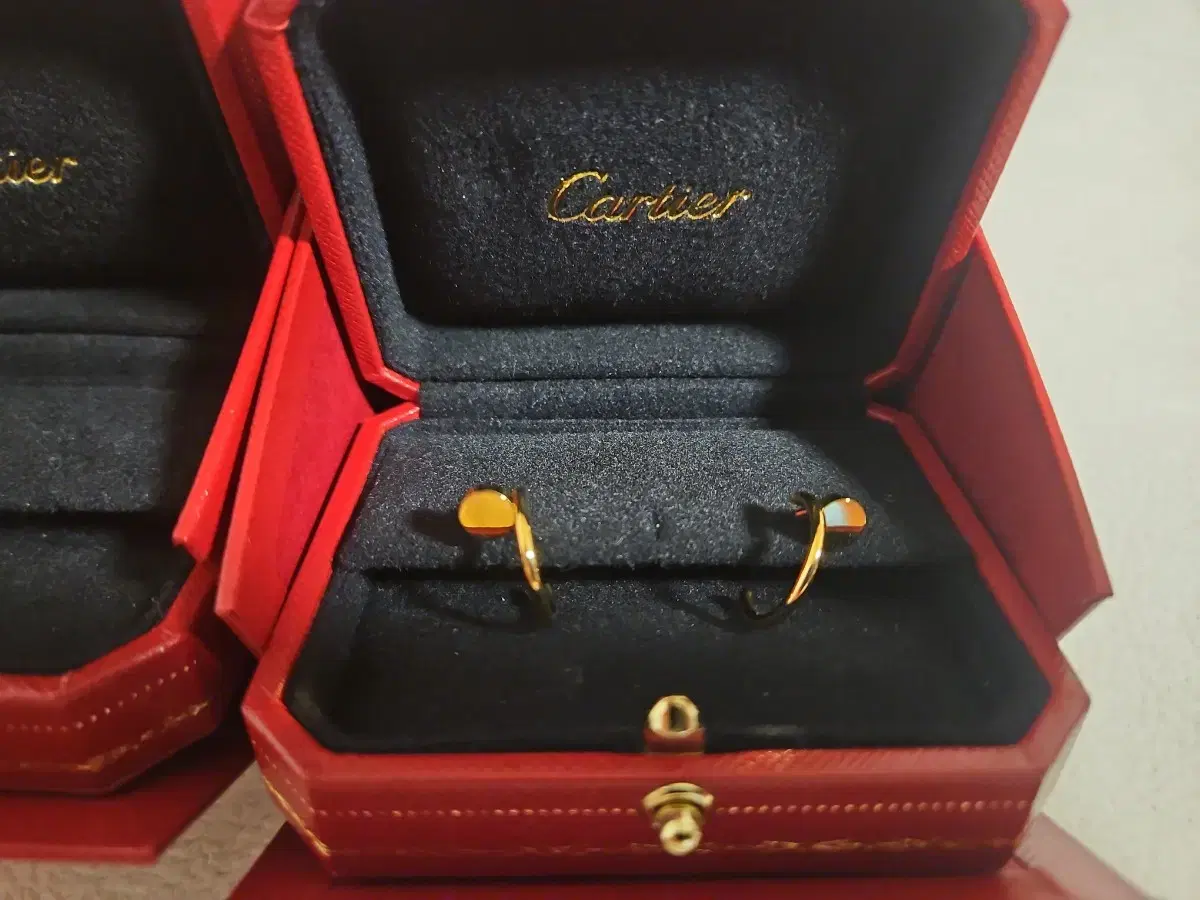 Cartier Just un Clou Yel Gold Earrings + One-Touch Mini 1 piece