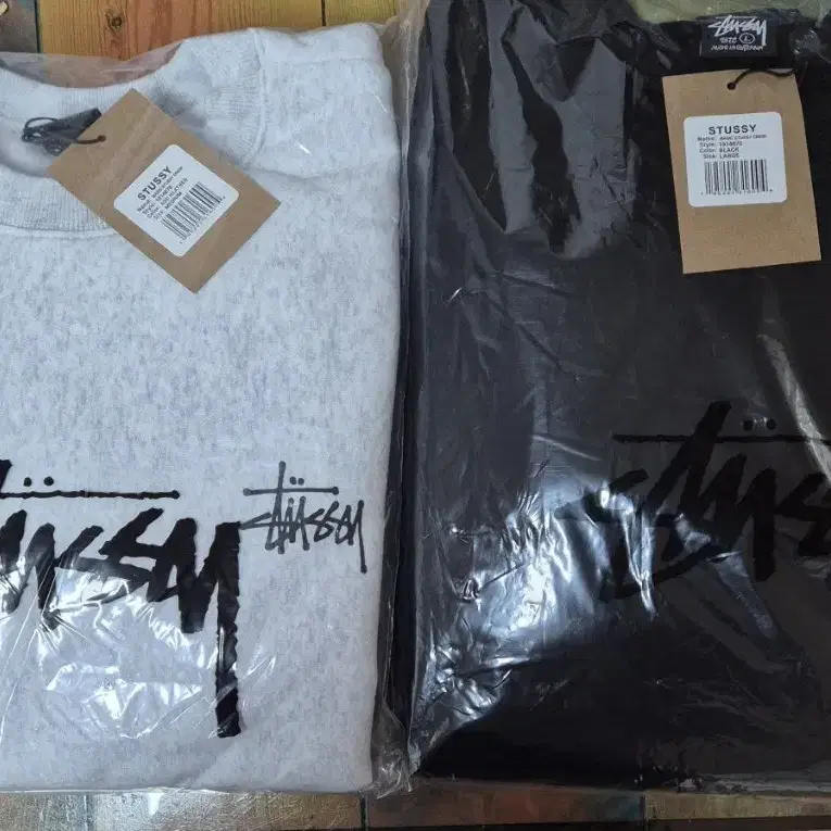 STUSSY 스투시 베이직 크루넥 기모 오버핏 블랙.에쉬헤더 맨투맨