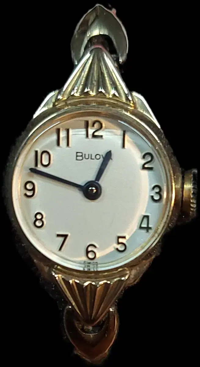 BULOVA 시계