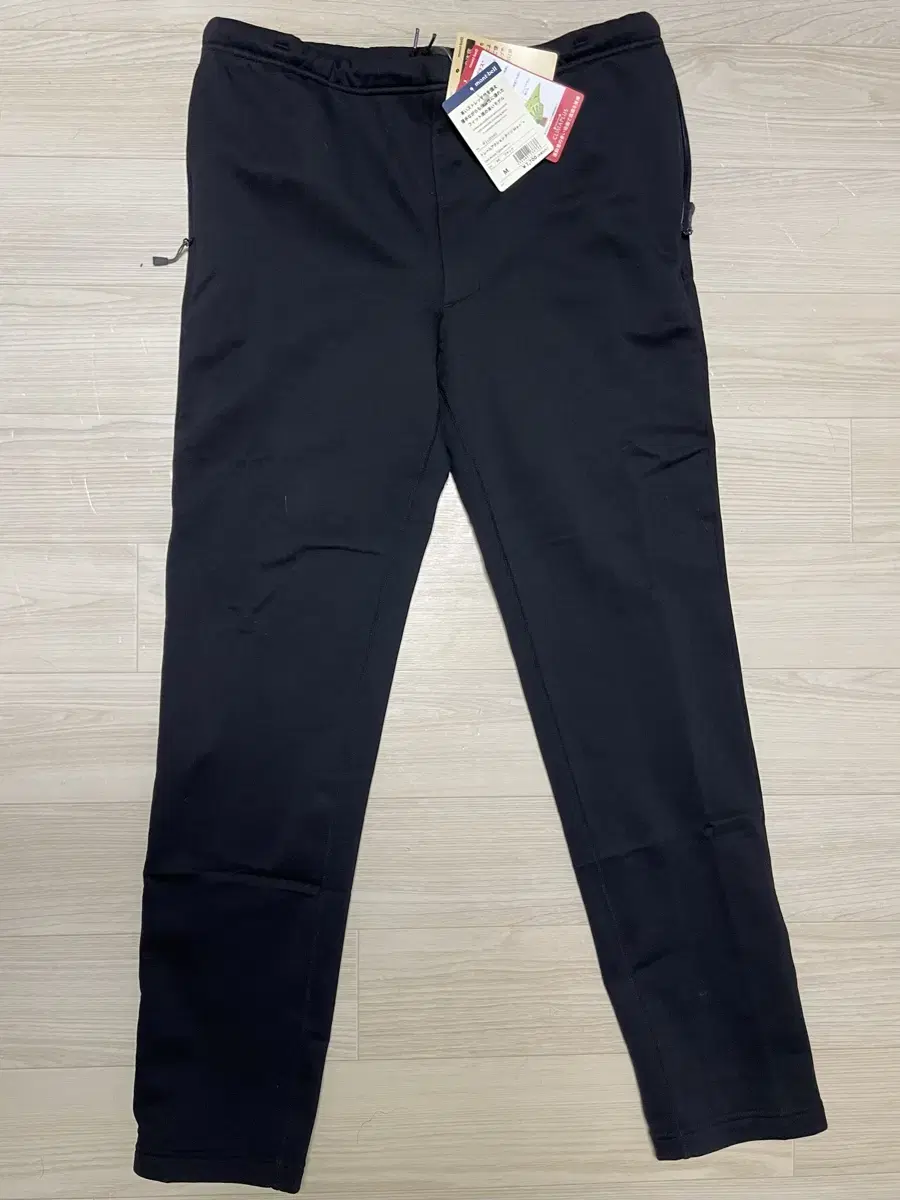 (New) Montblanc Zephyr Action Trail Sweatpants M Black