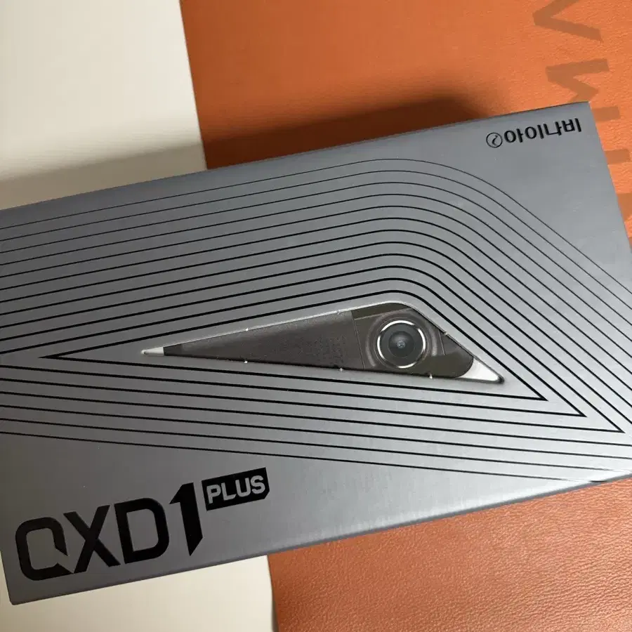 아이나비 QXD1 PLUS 64G 판매합니다.