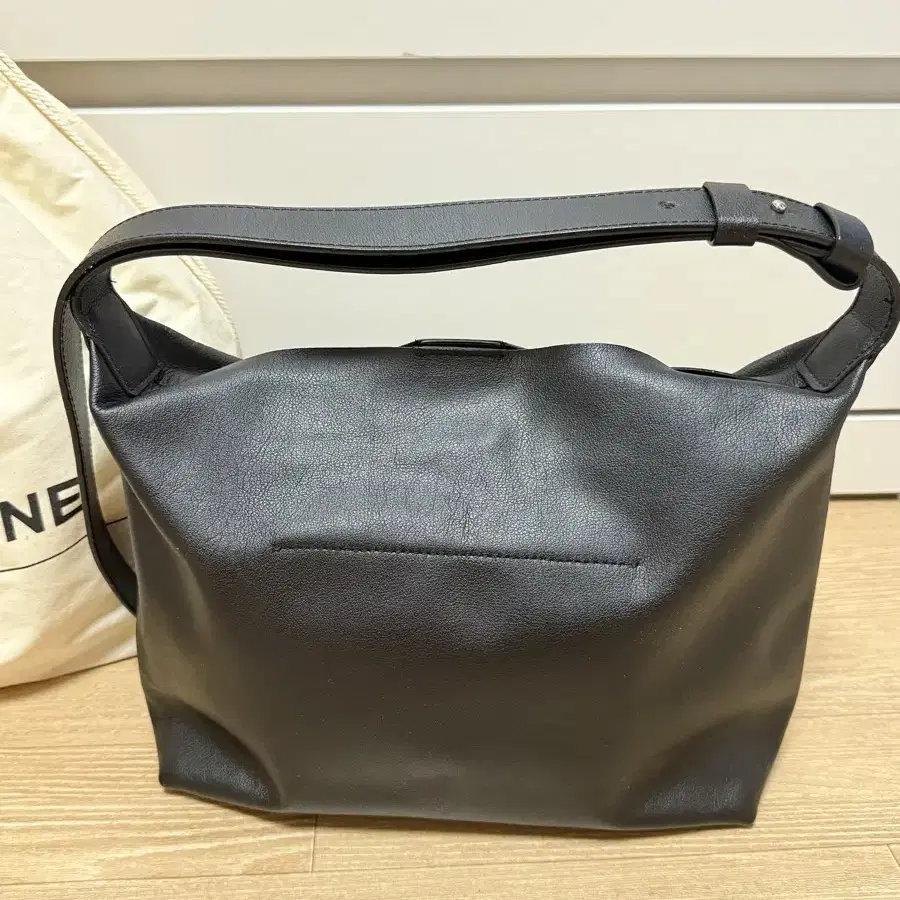 르아보네 가띠백 GATTI bag