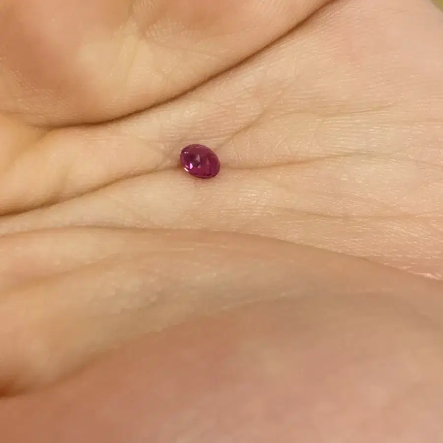 천연루비 0.33ct 나석