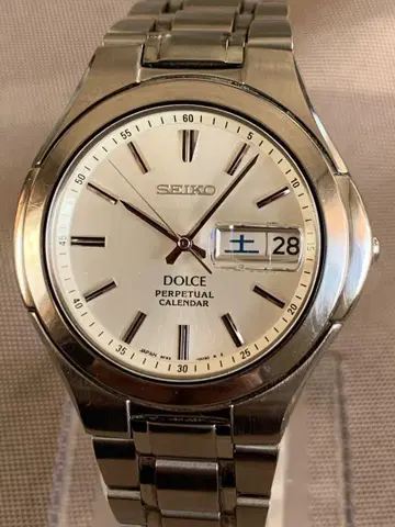 세이코 손목시계 돌체 퍼페츄얼 달력 작동품