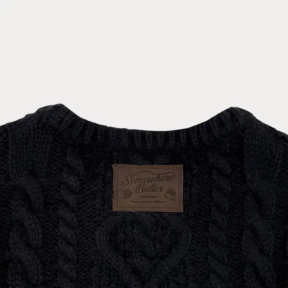 썸웨어버터-3rd / Papa Wool Cable Knit - Navy