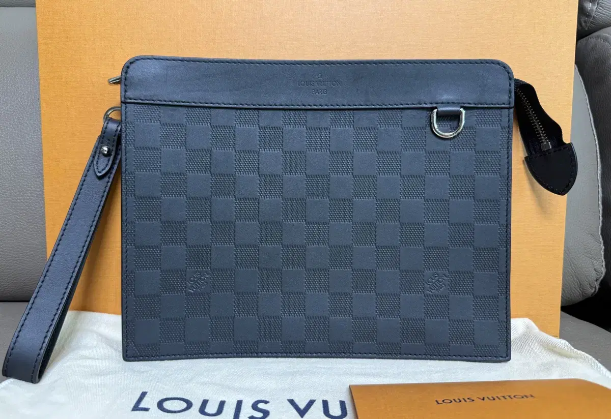 Louis Vuitton Infini Damier New Pouch Clutch Black