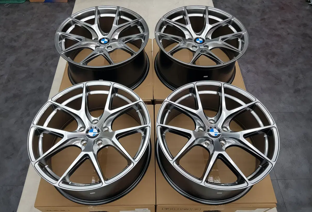 20인치 사제 신품휠 CIR BMW 전용 PCD120하이퍼블랙 앞뒤 팜