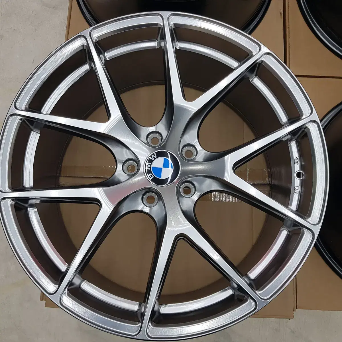 20인치 사제 신품휠 CIR BMW 전용 PCD120하이퍼블랙 앞뒤 팜