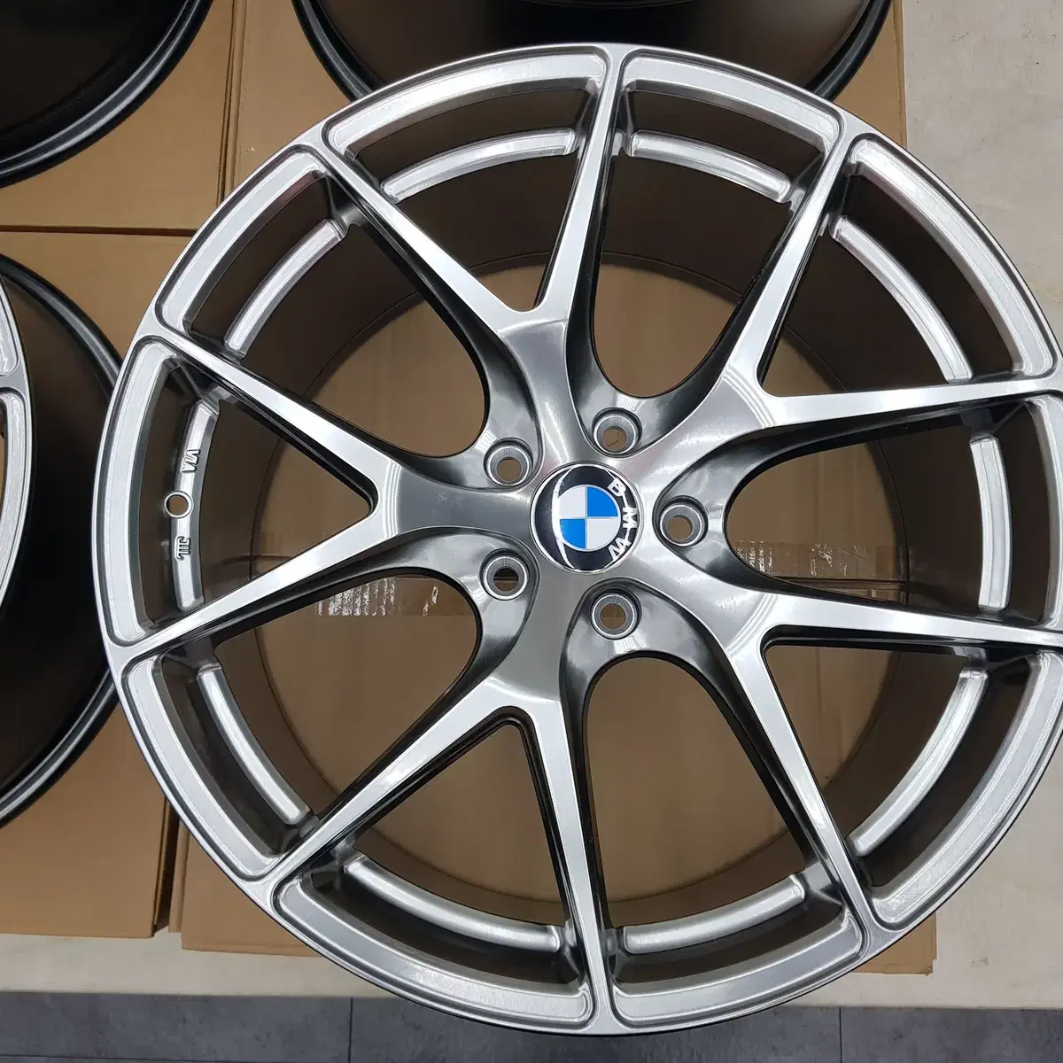 20인치 사제 신품휠 CIR BMW 전용 PCD120하이퍼블랙 앞뒤 팜