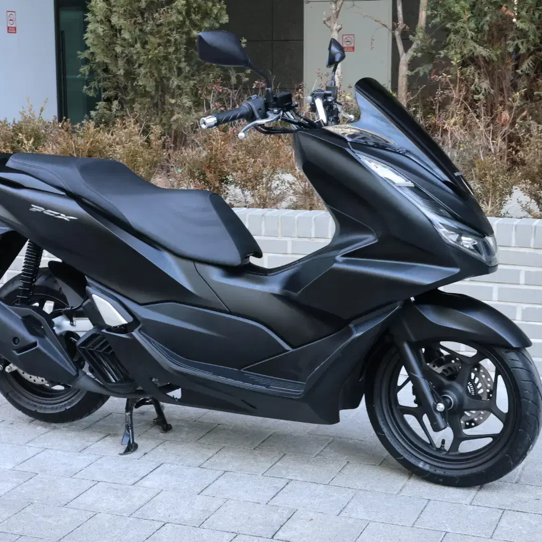 혼다 PCX125 ABS / 24년식 200KM 오토바이 스쿠터