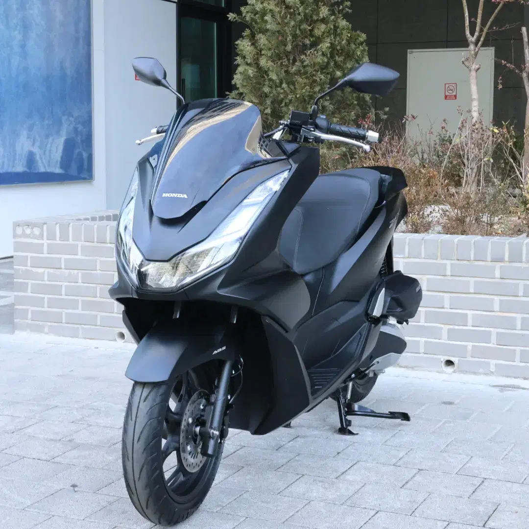 혼다 PCX125 ABS / 24년식 200KM 오토바이 스쿠터