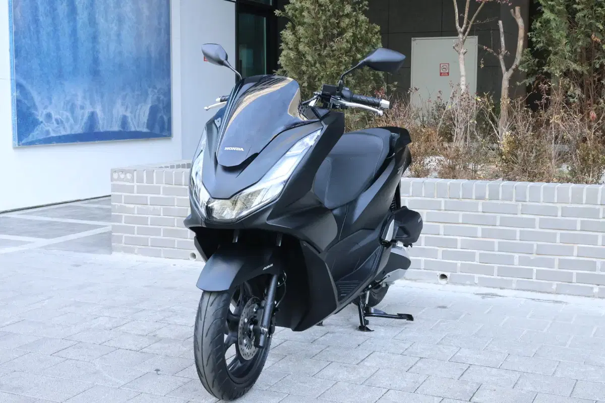 혼다 PCX125 ABS / 24년식 200KM 오토바이 스쿠터