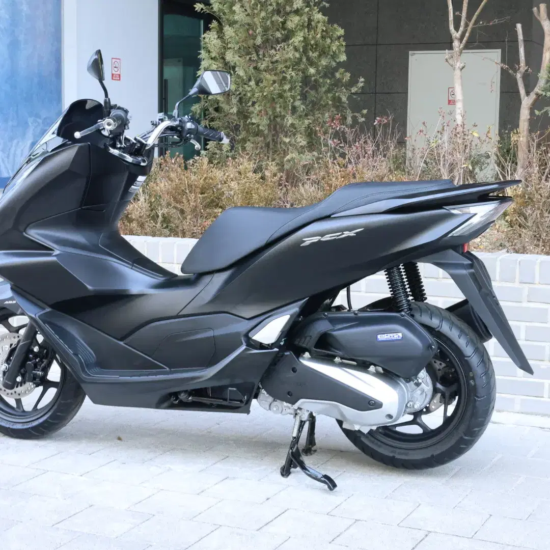 혼다 PCX125 ABS / 24년식 200KM 오토바이 스쿠터