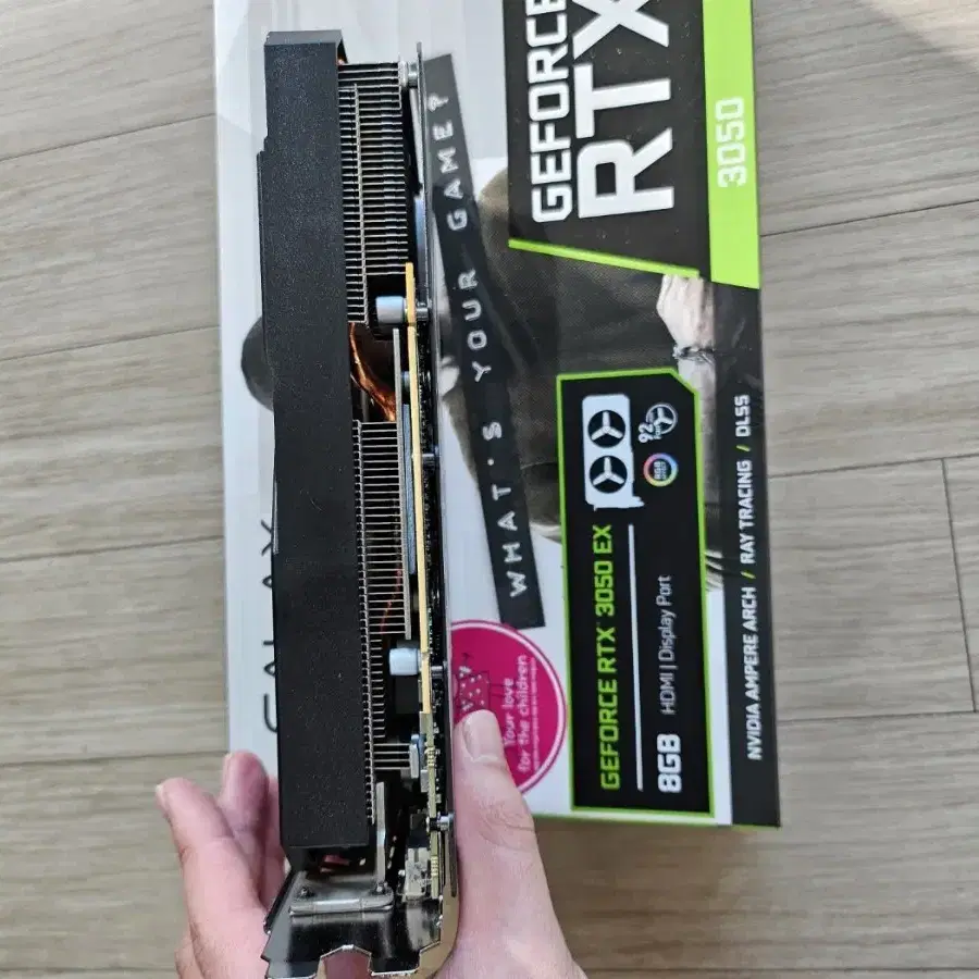 RTX 3050 그래픽카드