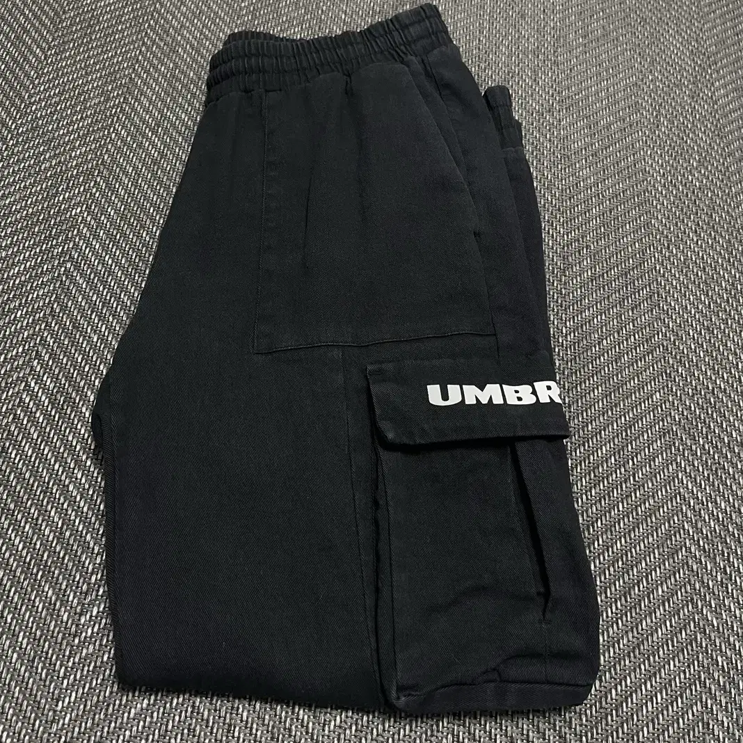 M] 엄브로(UMBRO)카고 조거 바지