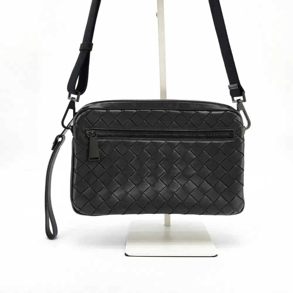 Bottega Veneta 604790 Intrecciato Crossbody Bag Black Shoulder Bag