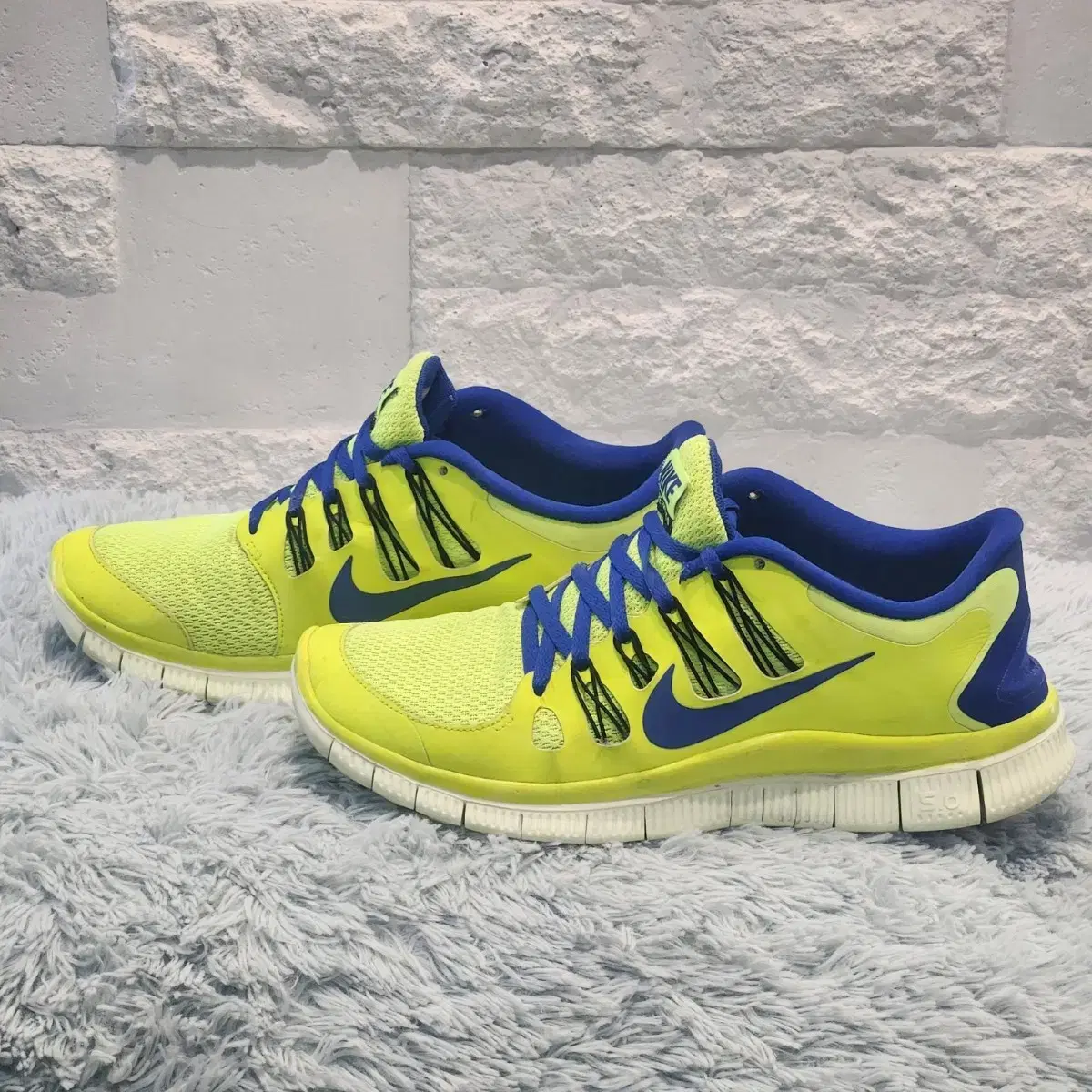 5-3:나이키Nike Free 5.0+ 형광(260)