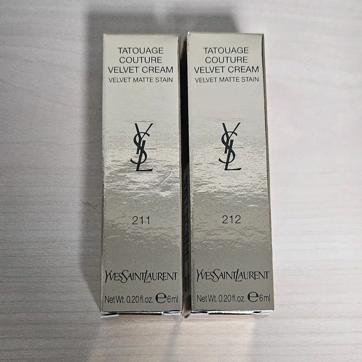 YSL 입생로랑 따뚜아쥬 꾸뛰르 벨벳 211호