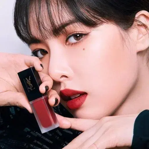 YSL 입생로랑 따뚜아쥬 꾸뛰르 벨벳 211호