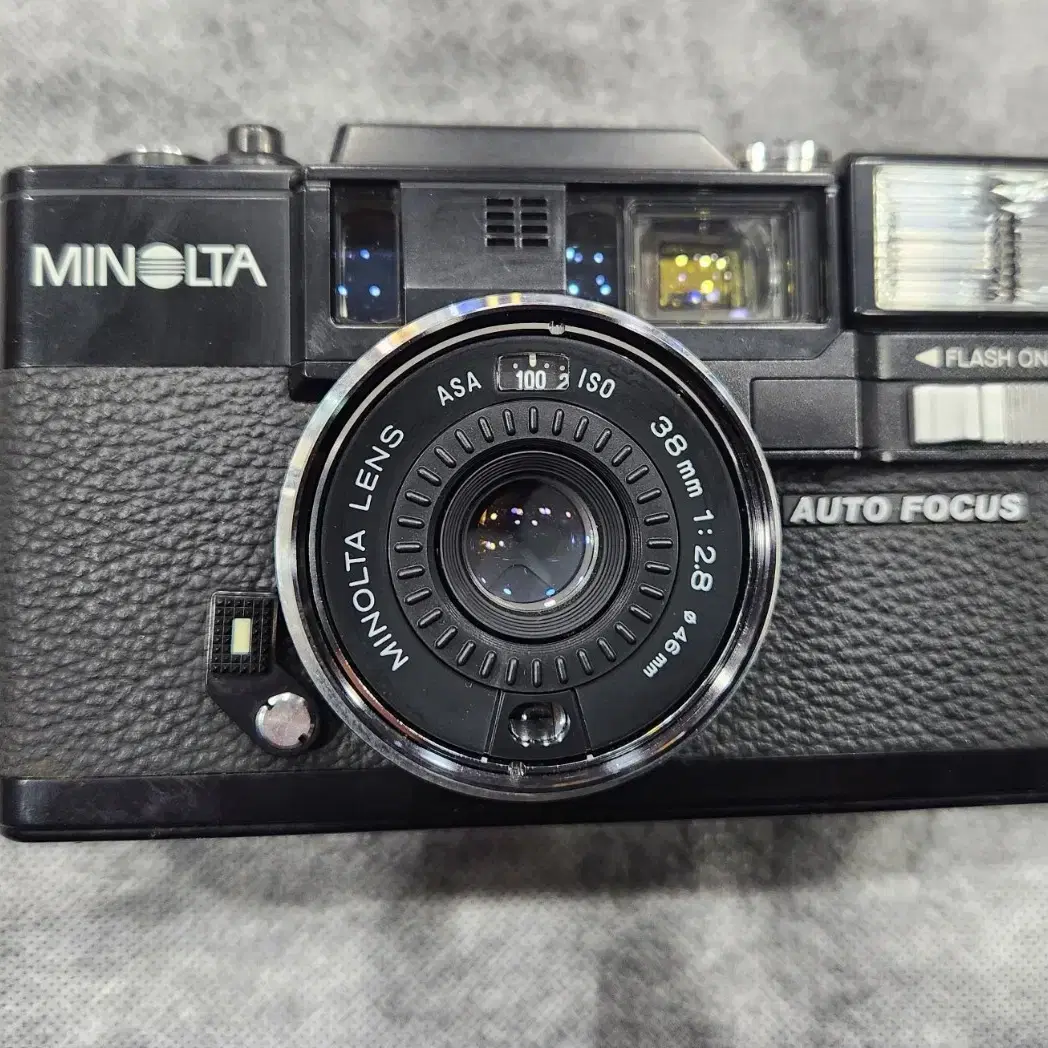 MINOLTA Himatic AFD