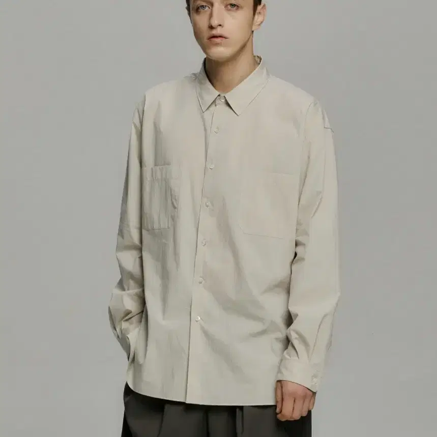 어나더오피스 셔츠 comfy oversized shirt (almond)