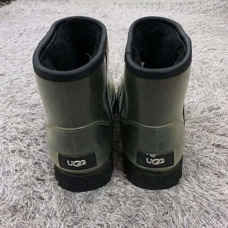 어그 UGG 블랙 부츠 털신발 260 G01358