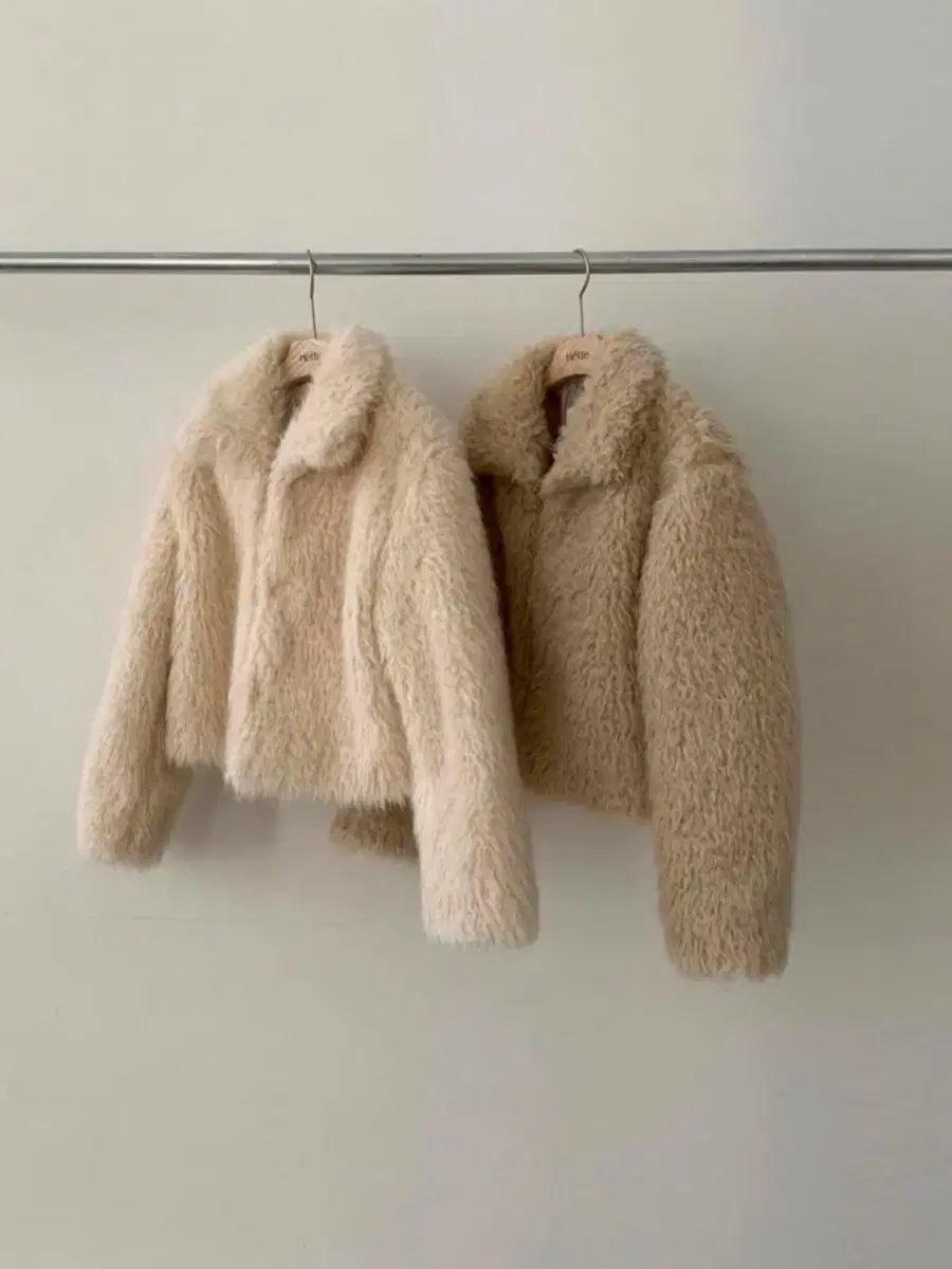 New arrivals! Lyette Berlin Fur Jacket I/Beige Heat Series