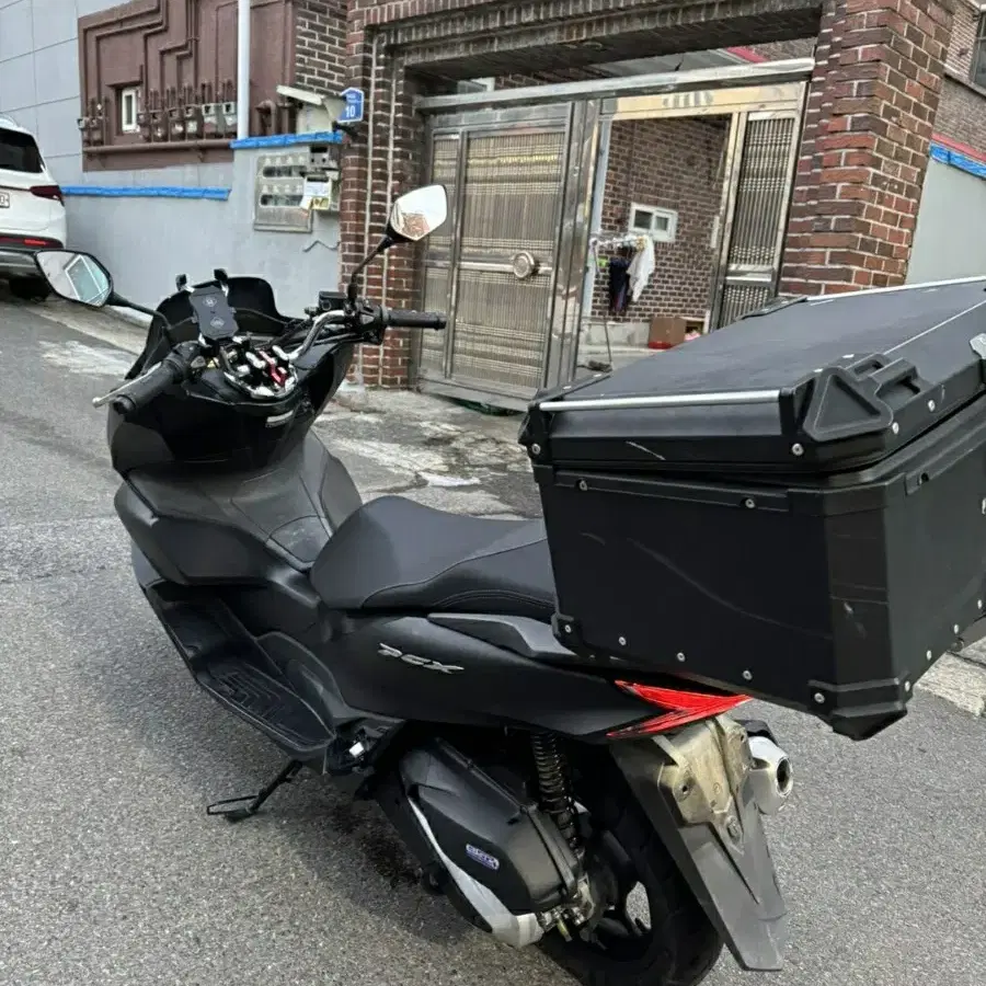 pcx21년식