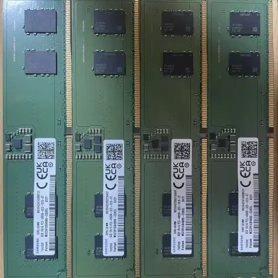 삼성 램 ddr5 4800 8g 2개 팔아요.