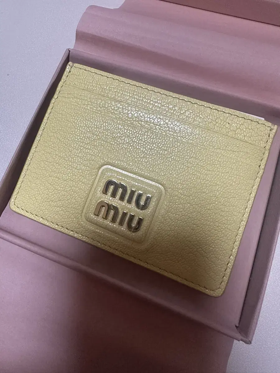 MIU MIU 미우미우 카드지갑