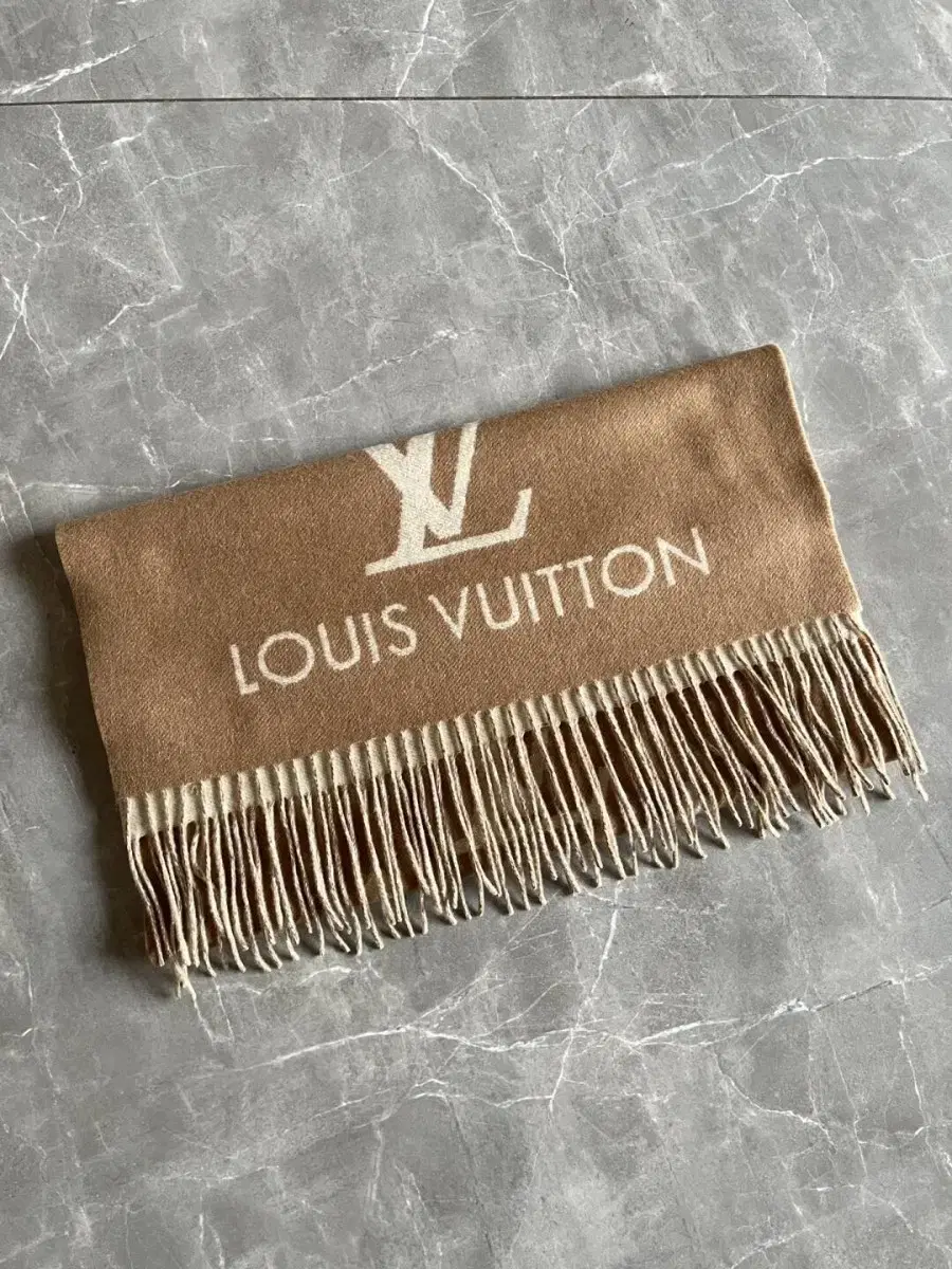 louis vuitton 캐시미어 양면 머플러