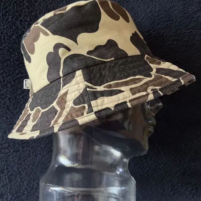 Beams reversible camo bucket hat