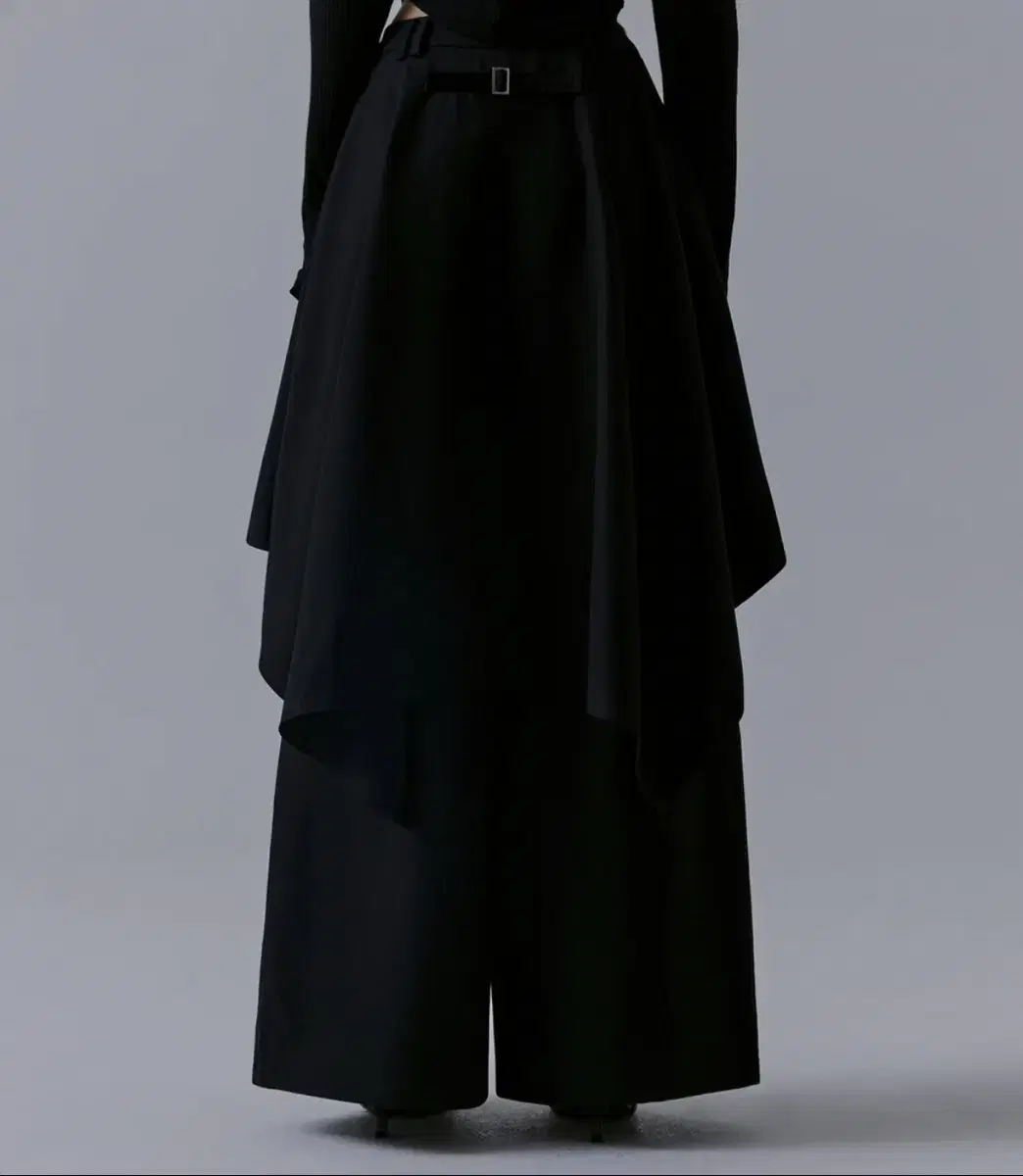 트리밍버드 Layered Drape Wrap Trouser