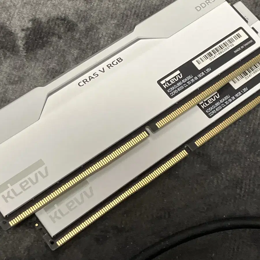 KLEVV DDR5 16GB X2