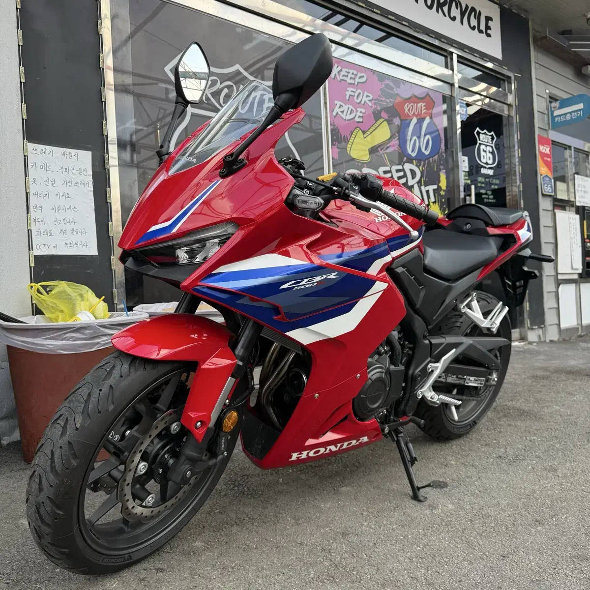 혼다 CBR500R 24년식 803키로 주행 판매합니다