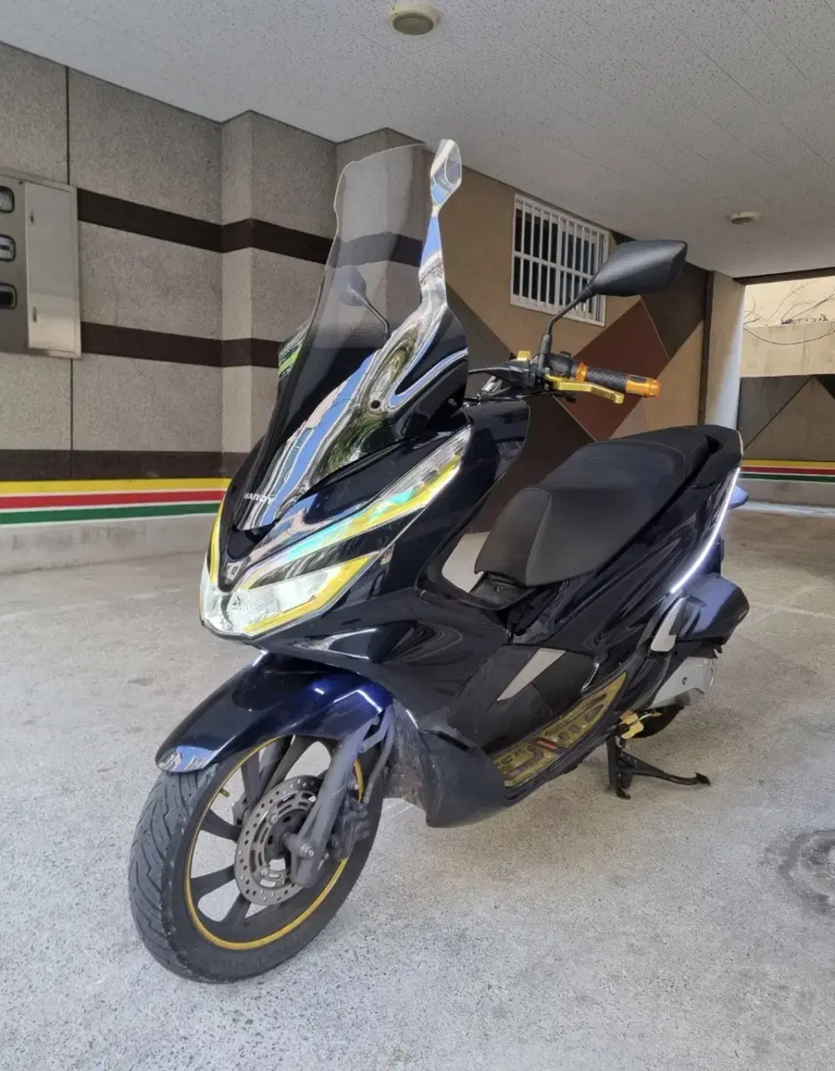 20년식 PCX125 팝니다