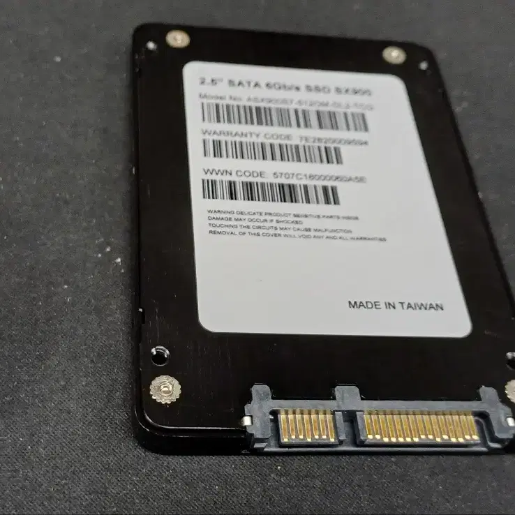 ADATA SSD512G Sx900