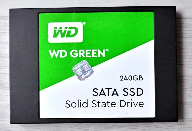 240GB WD GREEN SATA SSD