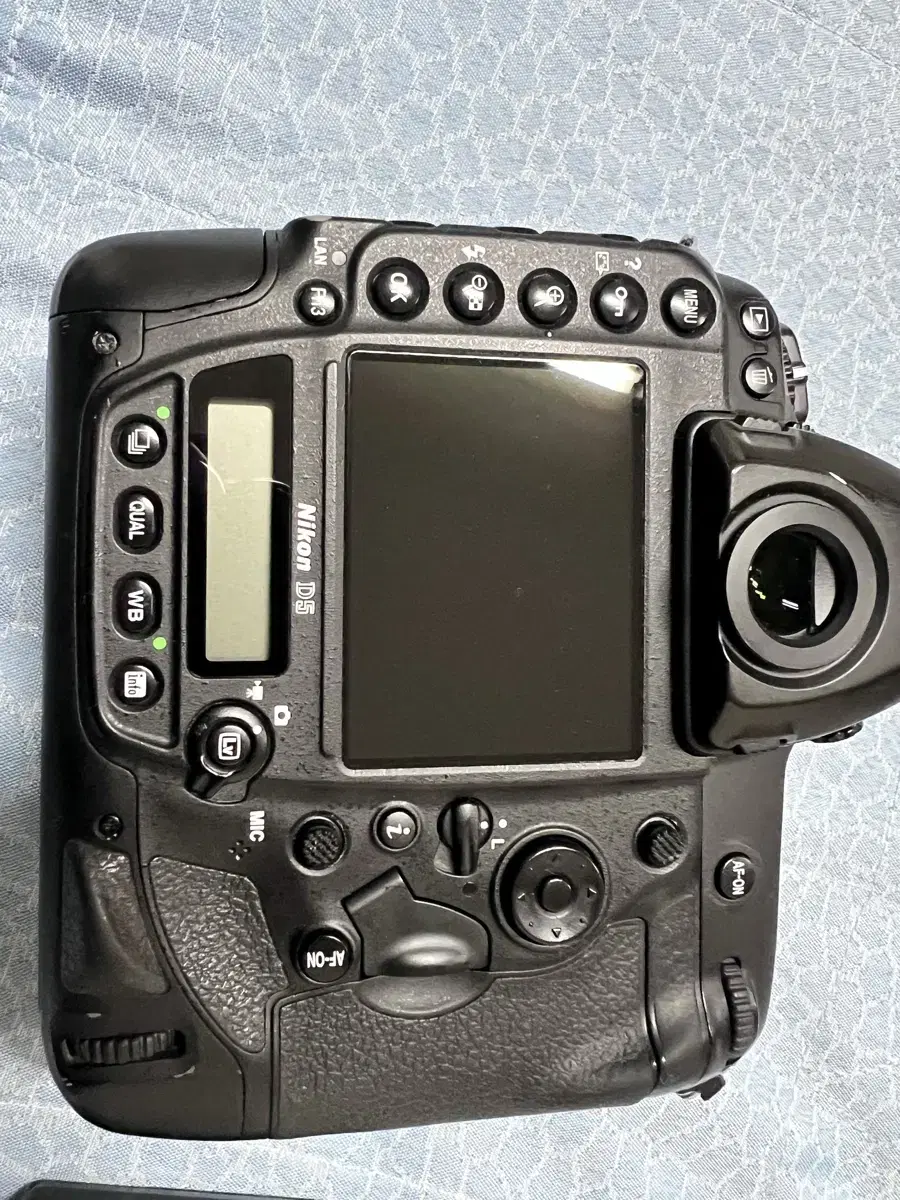 Nikon d5