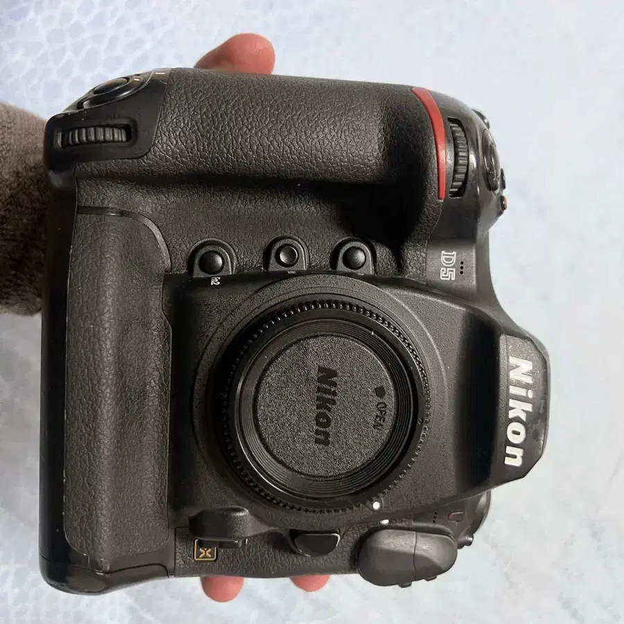 Nikon d5