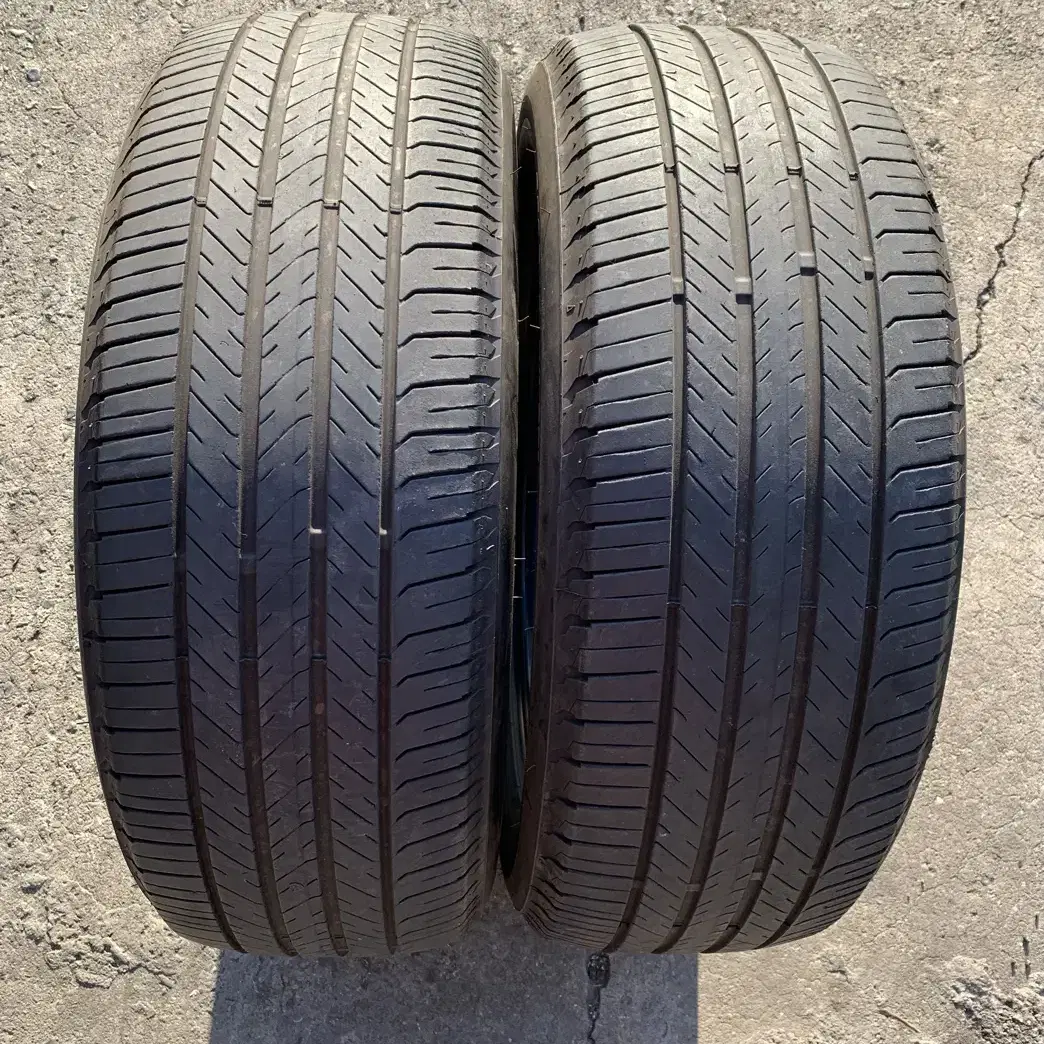 235/55R19 중고T