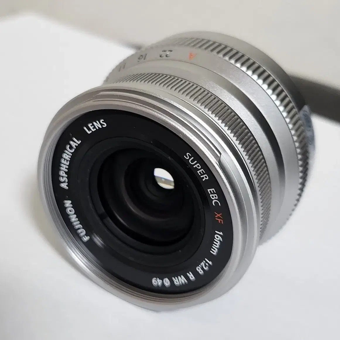 후지 XF 16mm F2.8 R WR 실버