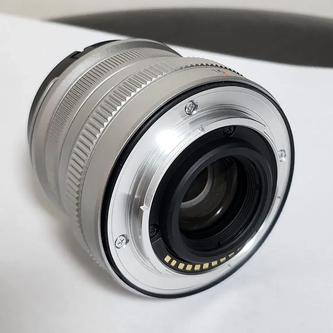 후지 XF 16mm F2.8 R WR 실버