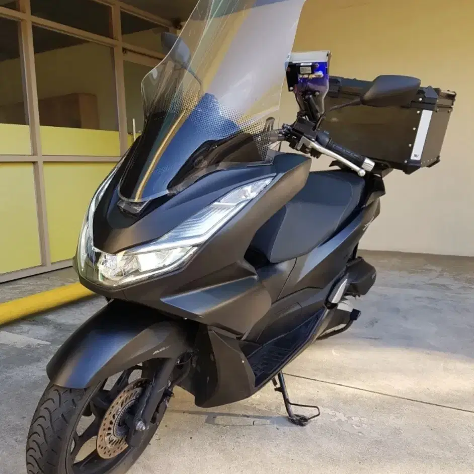 22년식 PCX125 판매합니다