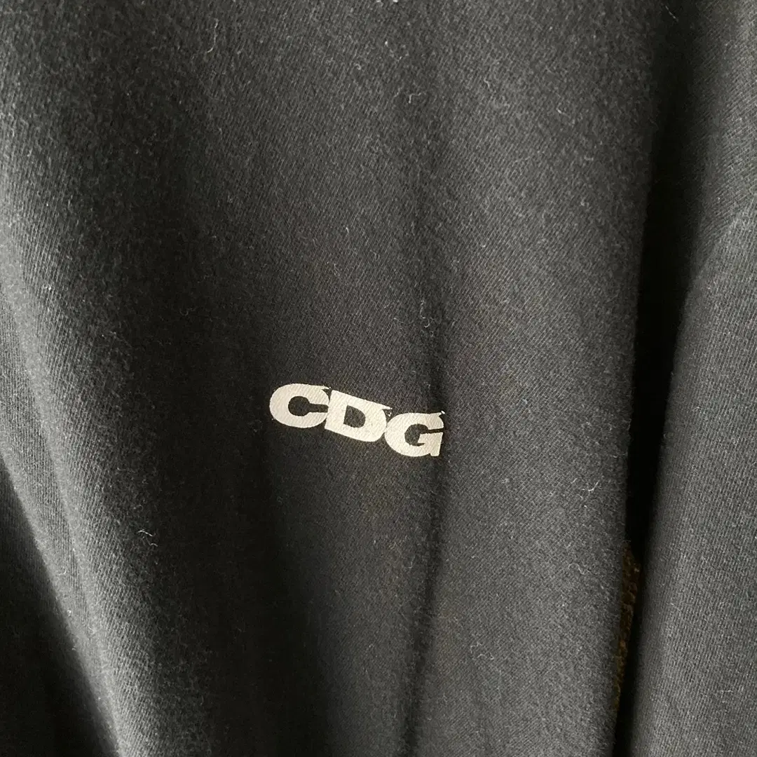 꼼데가르송 CDG 코튼 슬리브