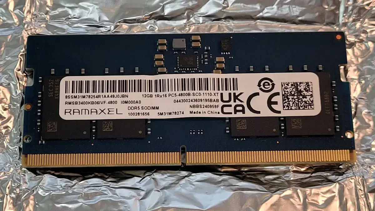 노트북용 DDR5 12GB