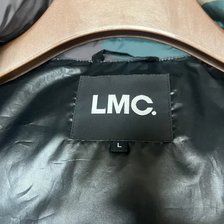 Lmc 밀리터리 카모 패딩 L