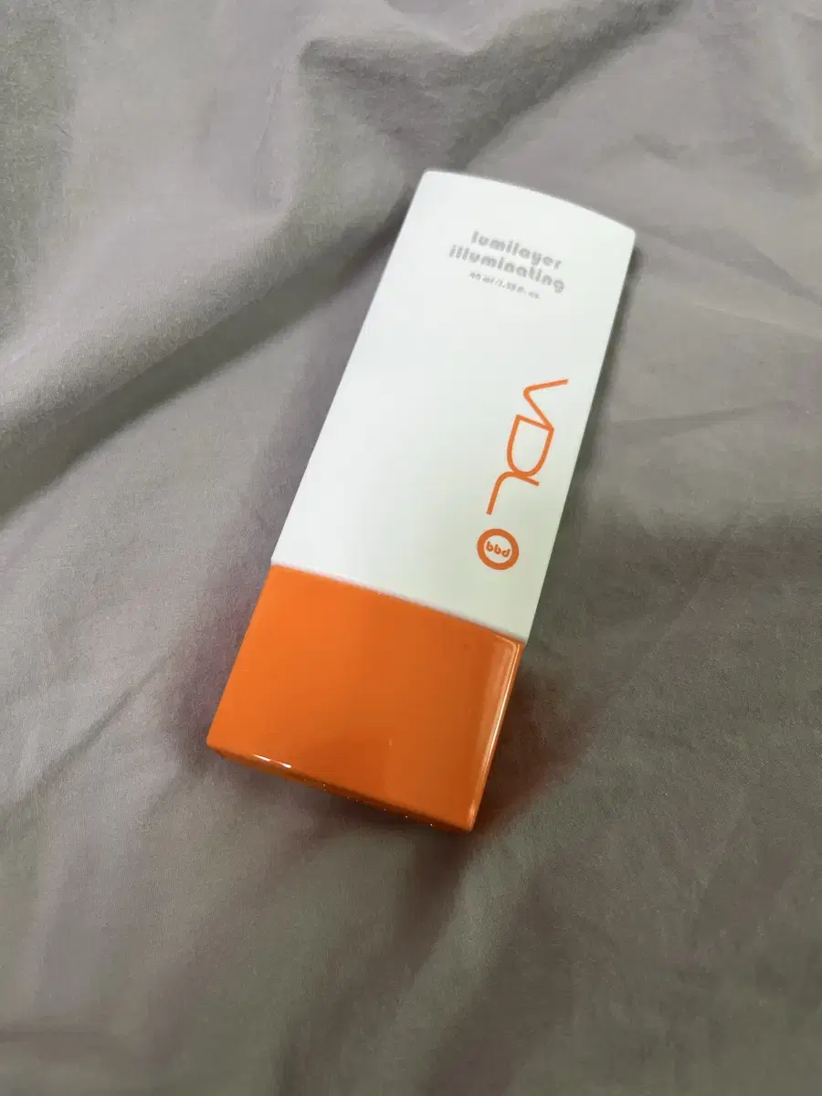 새상품) VDL 루미레이어 일루미네이팅 40ml(SPF20)