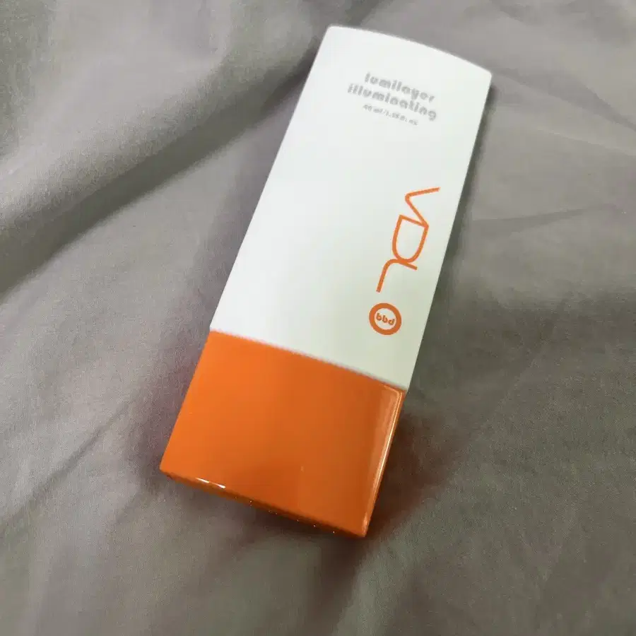 새상품) VDL 루미레이어 일루미네이팅 40ml(SPF20)