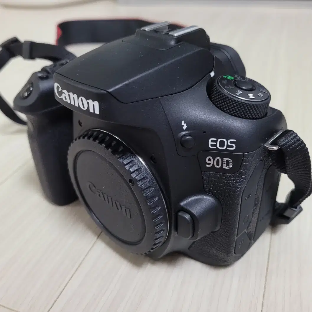 A급 캐논 중급용 DSLR 카메라 EOS 90D 바디 세트 (렌즈 미포함